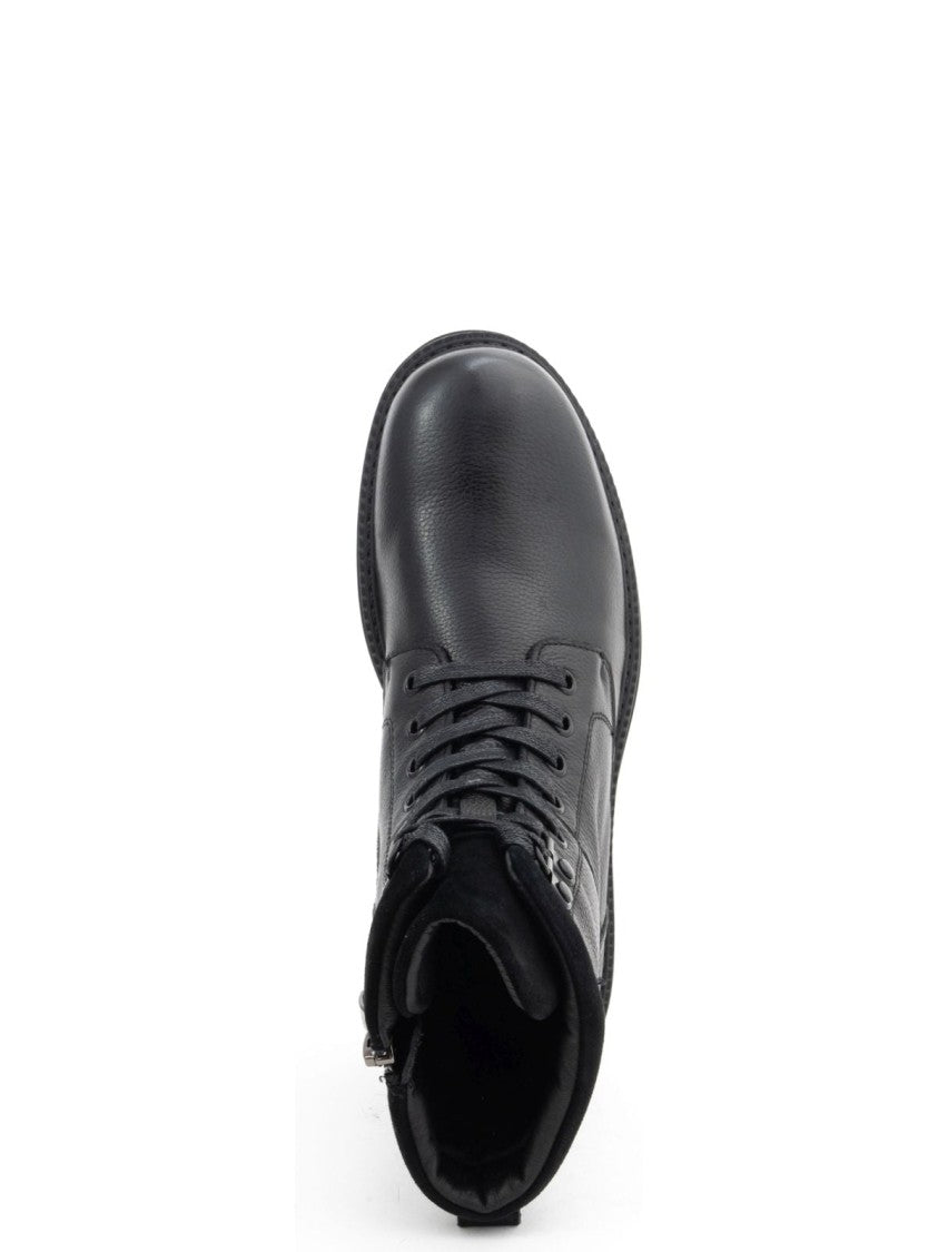 La Conte Ankle Boots With Textured Black Leather