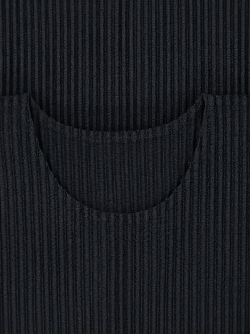 Homme Plissé Issey Miyake Pleated T-Shirt – Black