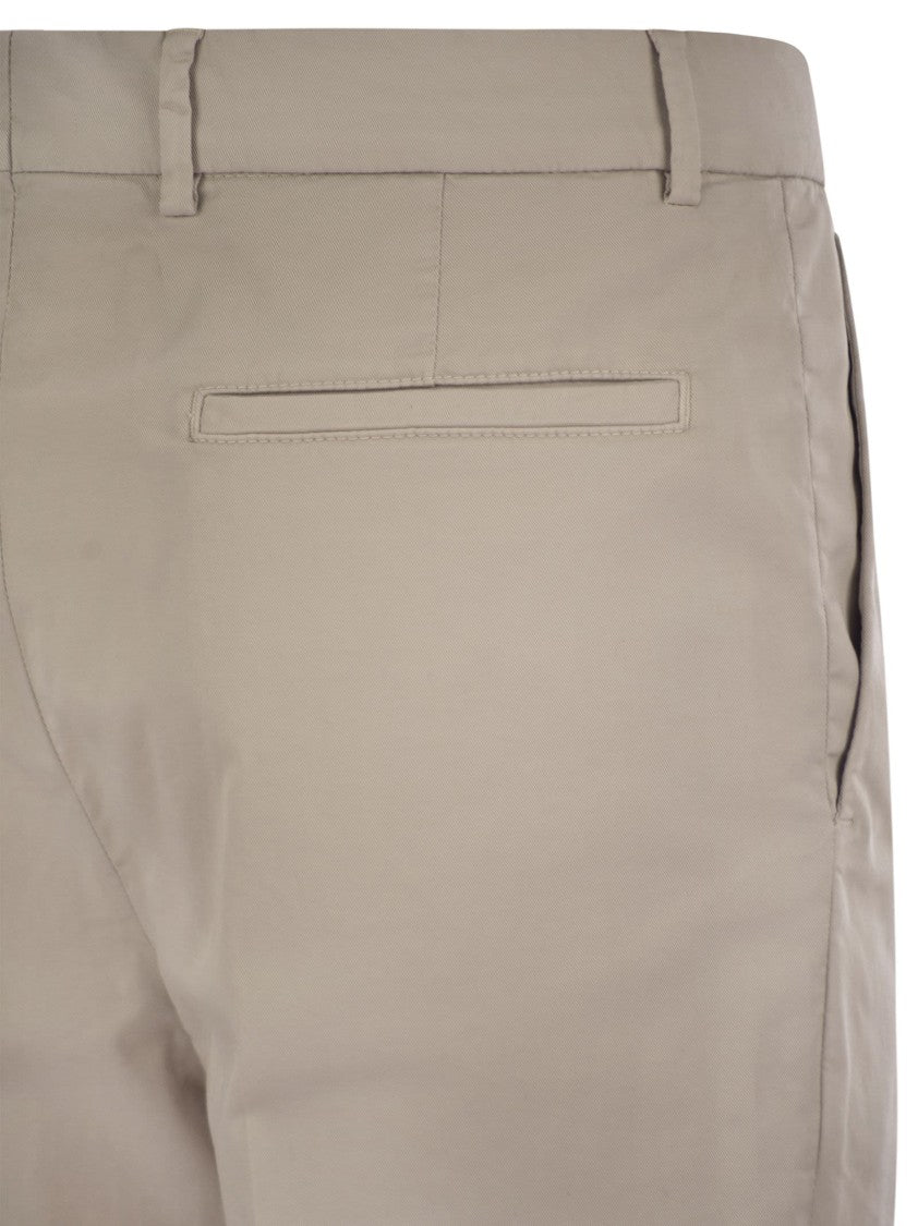 Brunello Cucinelli Garment-Dyed Leisure Fit Trousers