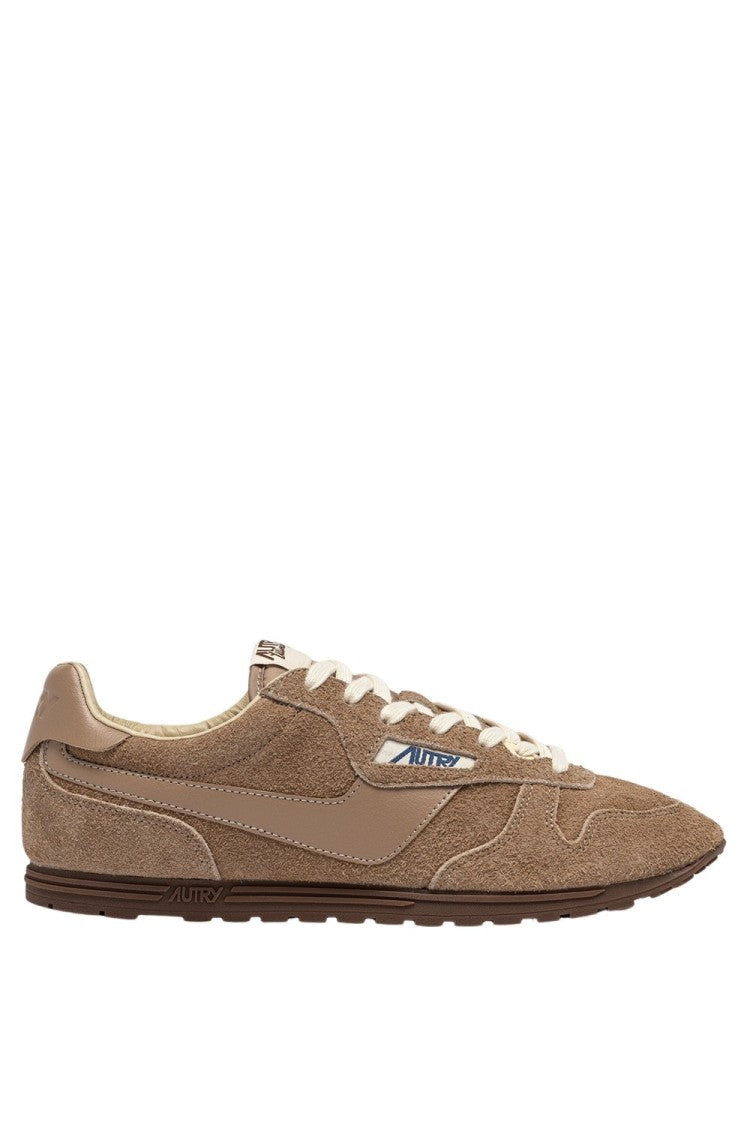 Autry Windspin Low Sue Lea Peanut Sneakers