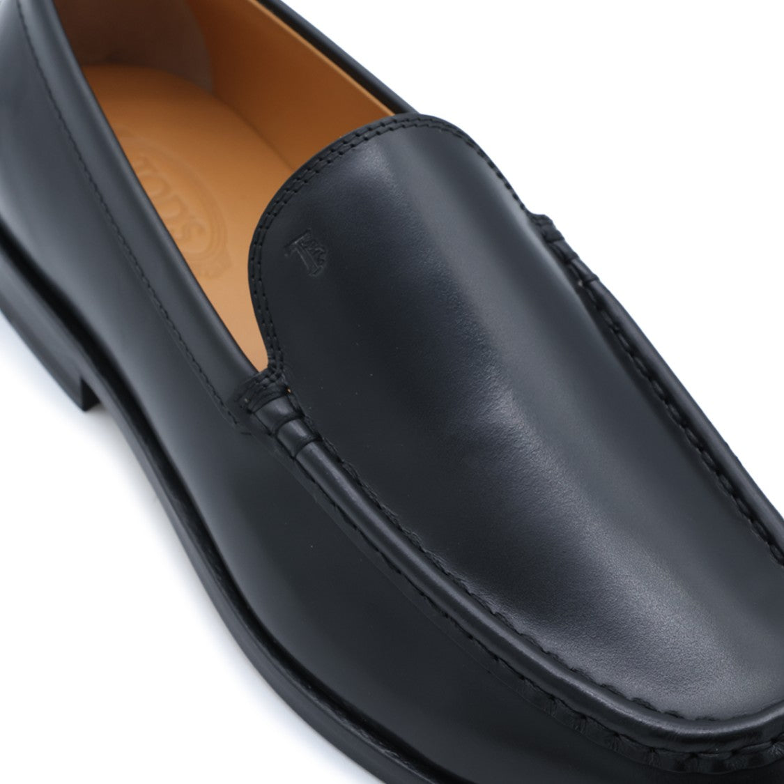 Tod's Round Toe Loafers Slip-On Leather - Black