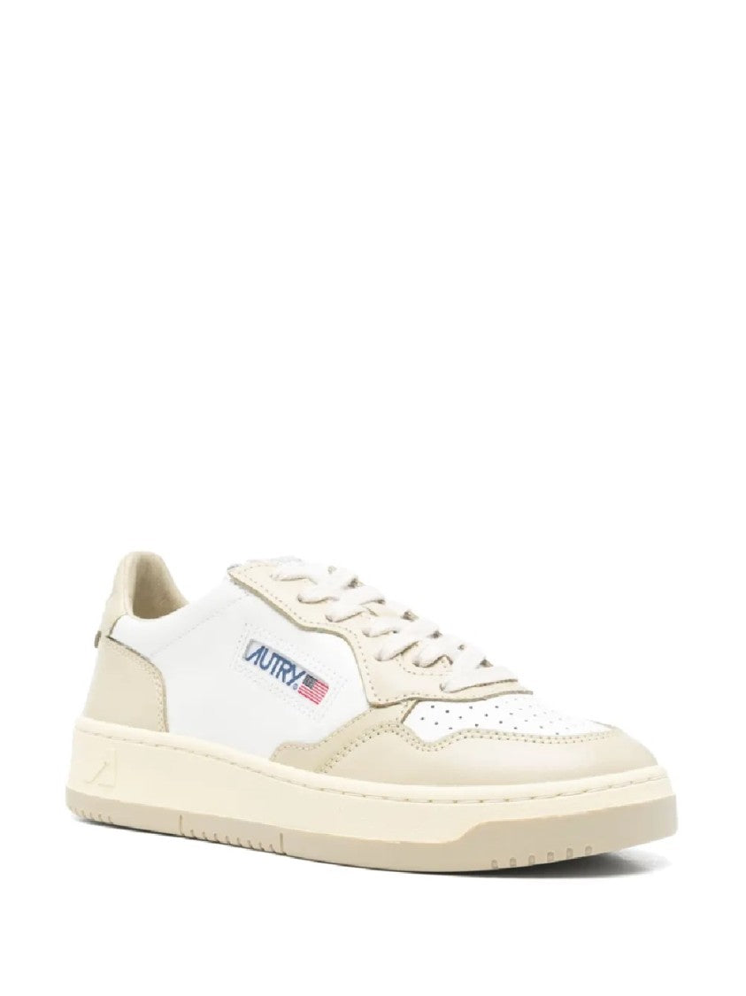 Autry Medalist Low-Top Sneakers