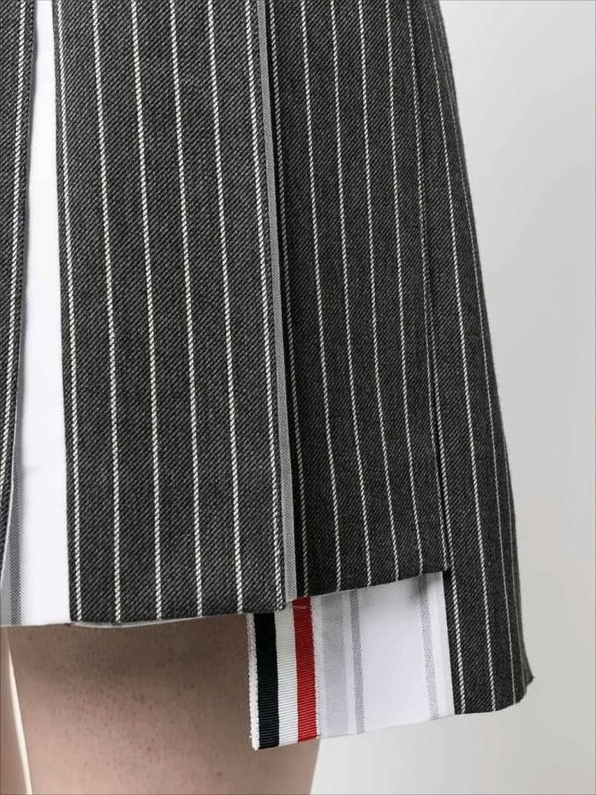 Thom Browne Pleated Dark Grey Mini Skirt With Contrasting Accents
